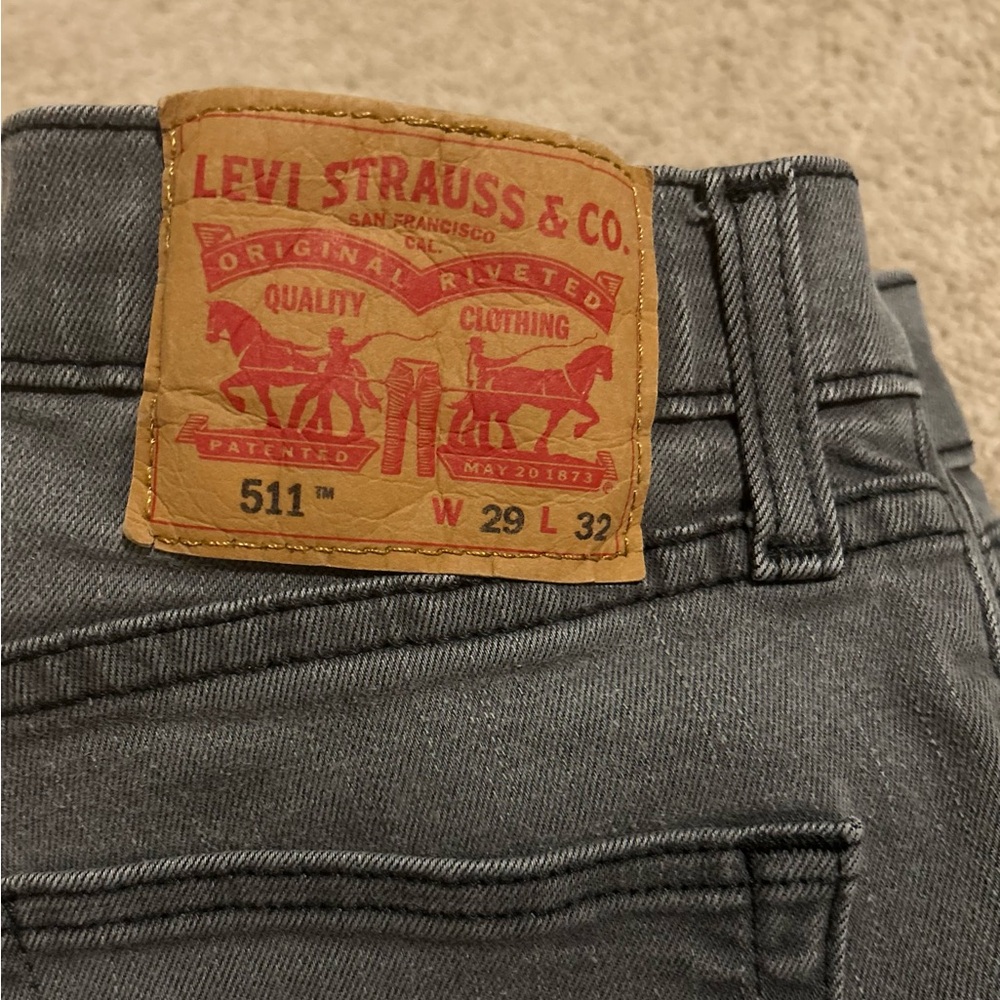 Levi's Men's Charcoal Slim Jeans - Picture 2 of 3